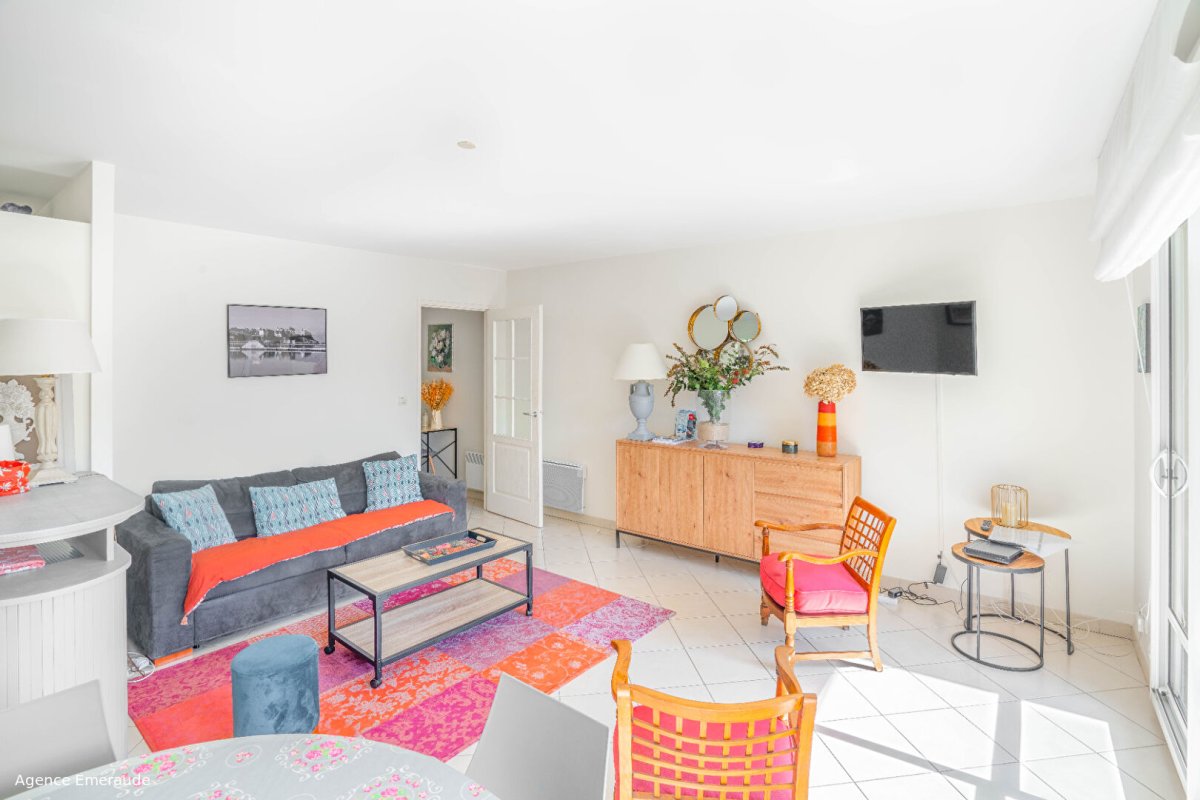 Bel appartement 60 m2 à cinq minutes du centre de Dinard